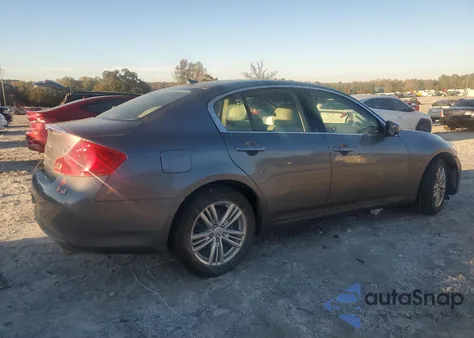 2015 Infiniti Q40 z USA, uszkodzony, nr VIN JN1CV6AR5FM522643